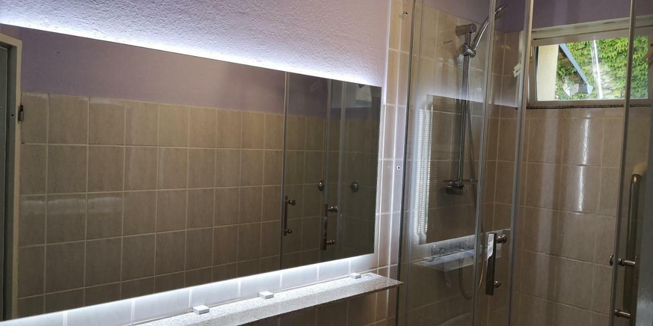 Dorfstrasse 21 Ferienwohnung 3 シュヴィーローゼー エクステリア 写真