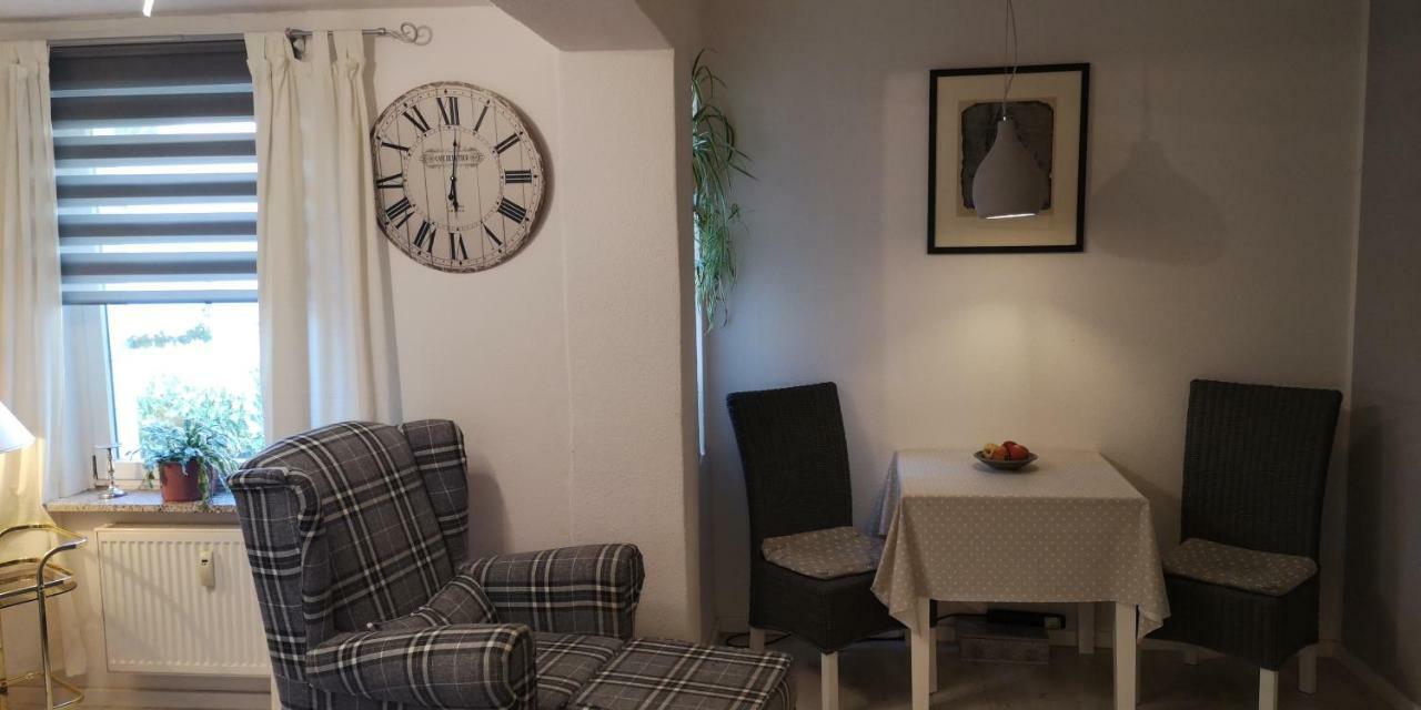 Dorfstrasse 21 Ferienwohnung 3 シュヴィーローゼー エクステリア 写真